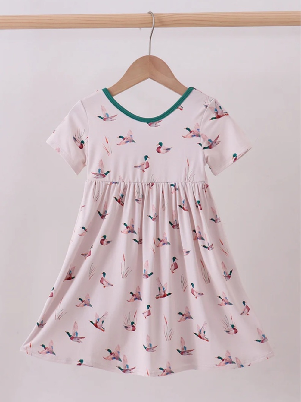 Rare Mallard Duck Print Girls Short Sleeve Dress with Green Trim Girls Size 7